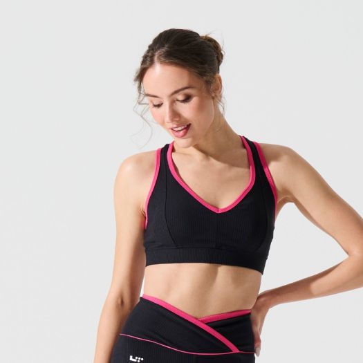 sports bra