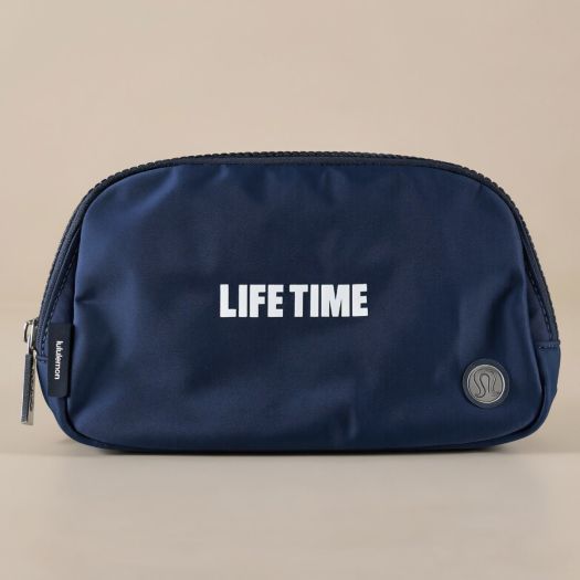 Lululemon Everywhere Belt Bag 1L
