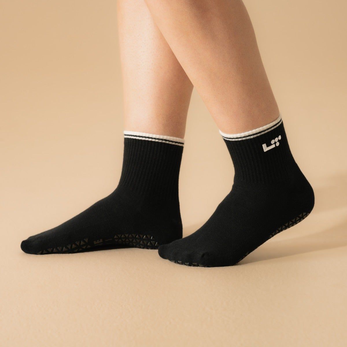 Women's Tavi Grip Aria Sock