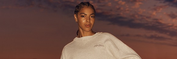 Top Banner